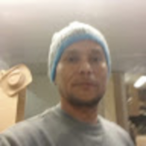 Meet your Posher, David - Picture 1 of 1